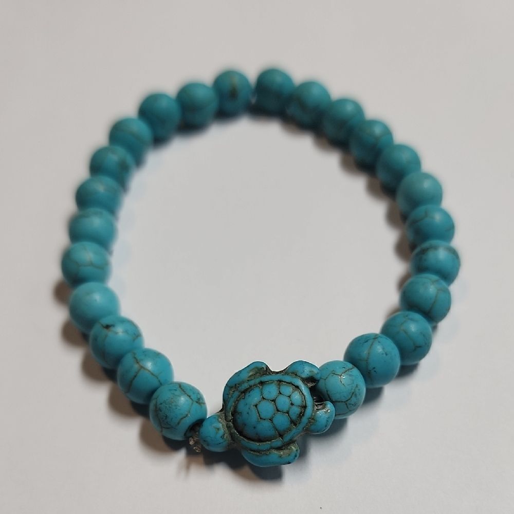 Blue Beaded Bracelet with Turtle Charm